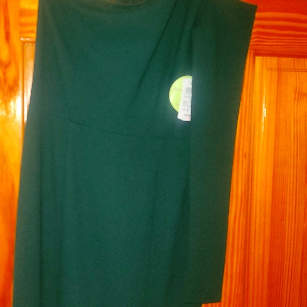 On shoulder green dress